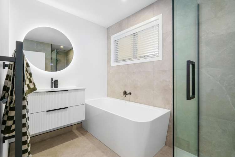 8 Woodstock Crescent Cambridge_16