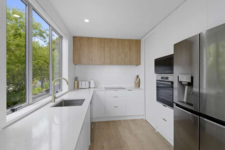 11 Godley Drive Scarborough_5