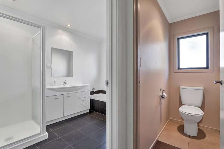 40 Montague Grove Stratford_22
