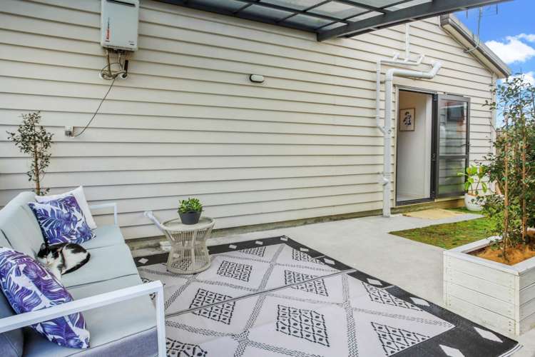 16a James Street Mangere East_17
