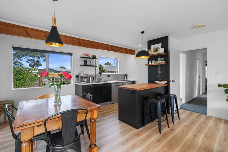 15d Lyn Grove Papamoa_6