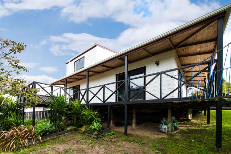 220 Solar Road Glen Eden_17