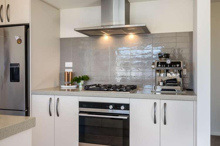 26 Selfe Crescent Burwood_4