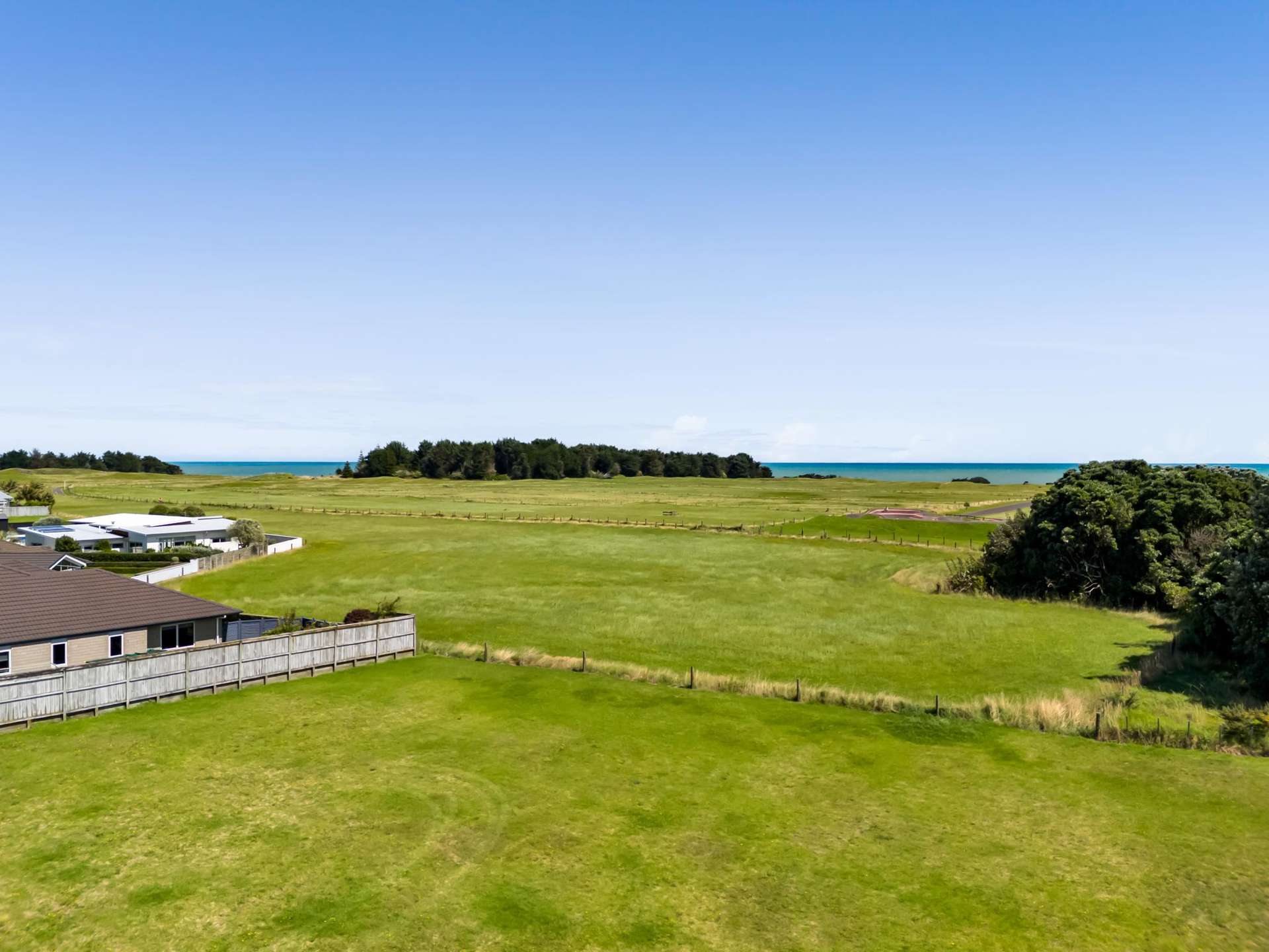 25 Dolphin Parade Bell Block_0