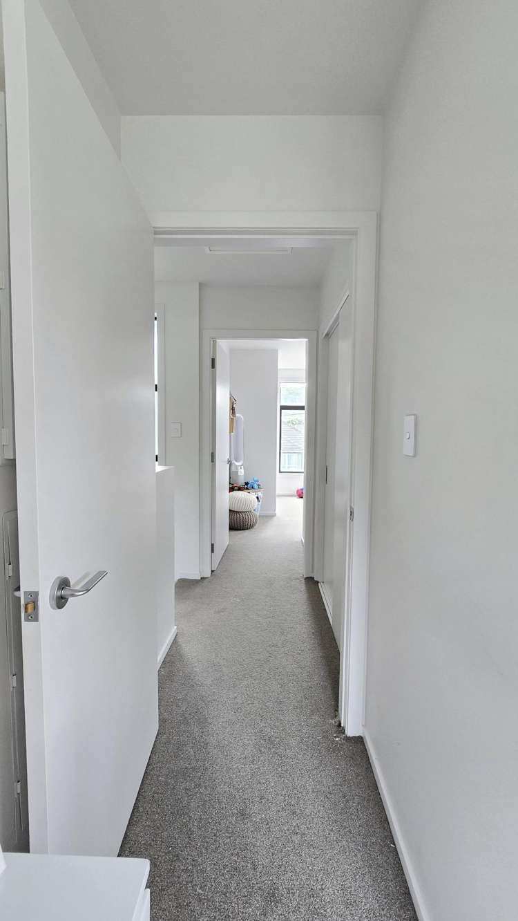 17/7 Johnston Grove Taita_9