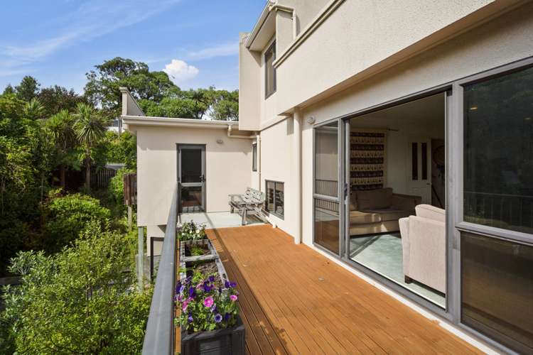 8 Green Park Lane Korokoro_5