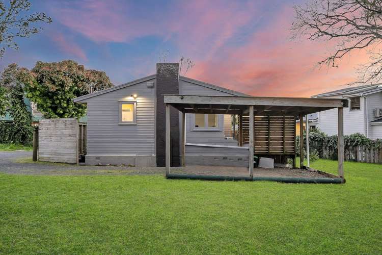 34 Edwards Avenue Henderson_14