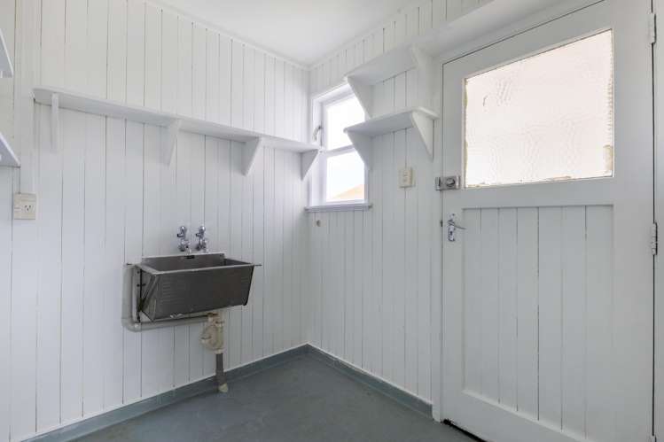 4 Severn Terrace Roslyn_17