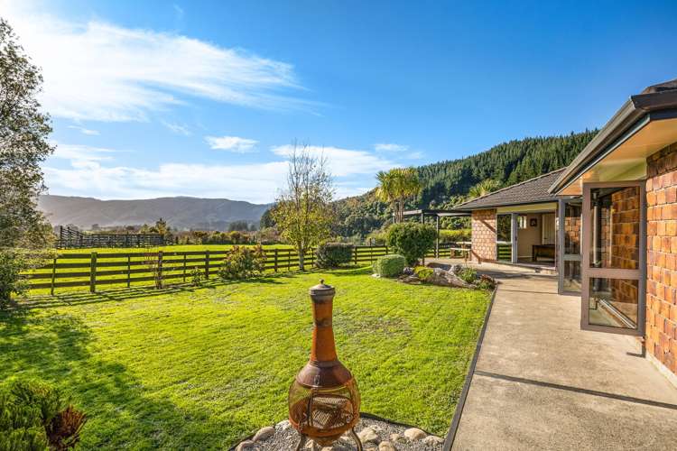 84 Gilbert Road Kaitoke_28