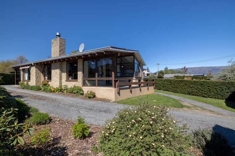 29 Beacon Point Road Wanaka_2