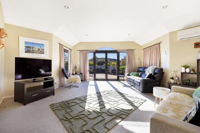2 Strawberry Grove Richmond_3