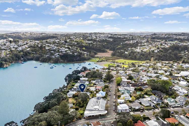 4A Clarence Road and 1A Hall Street Northcote Point_5