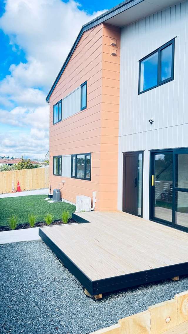 Unit 3/4 Medina Place Half Moon Bay_1