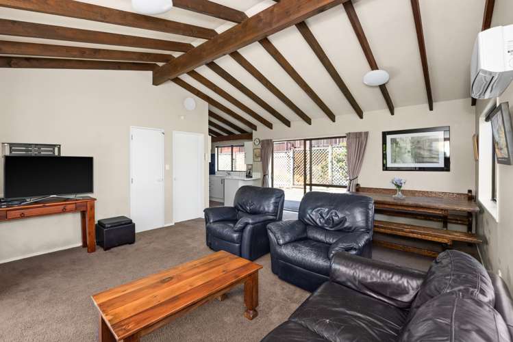 2/24 Durham Drive Havelock North_6