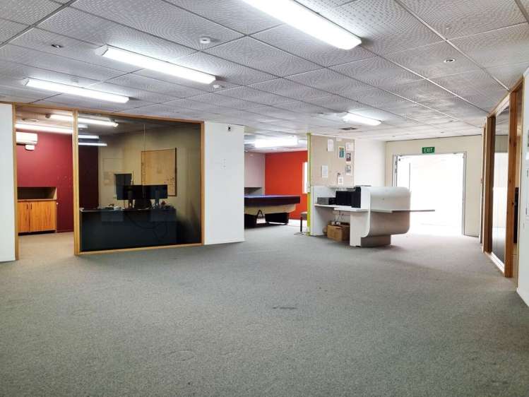 1 Glover Street Ngauranga_15