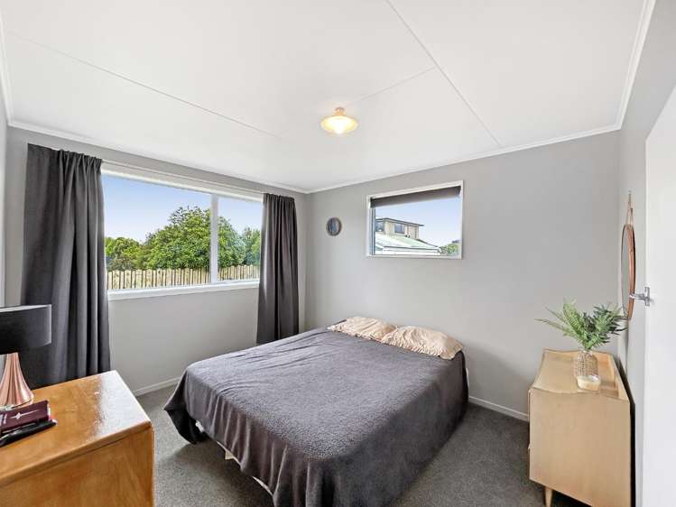 1 Kaka Street 10437_9