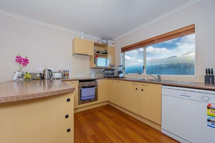 34 Robin Brooke Drive Flat Bush_9