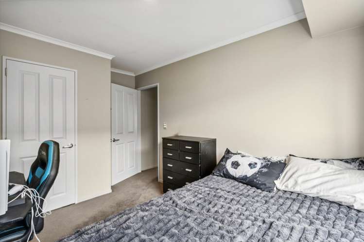 22 Percy Kinsman Crescent Riverstone Terraces_7