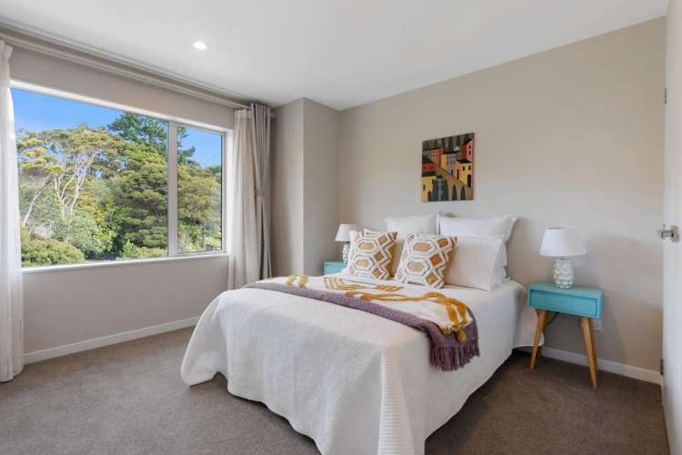 24 Mackay Drive Greenhithe_10