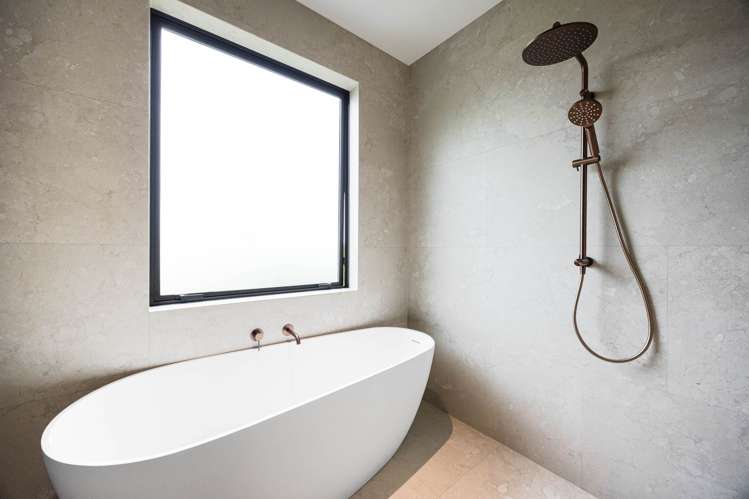 2/520 Beach Road Murrays Bay_28
