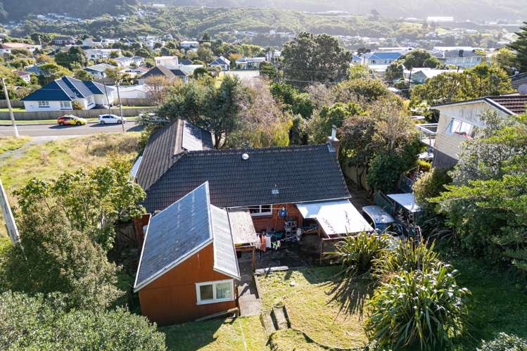 20 Tremewan Street Tawa_17