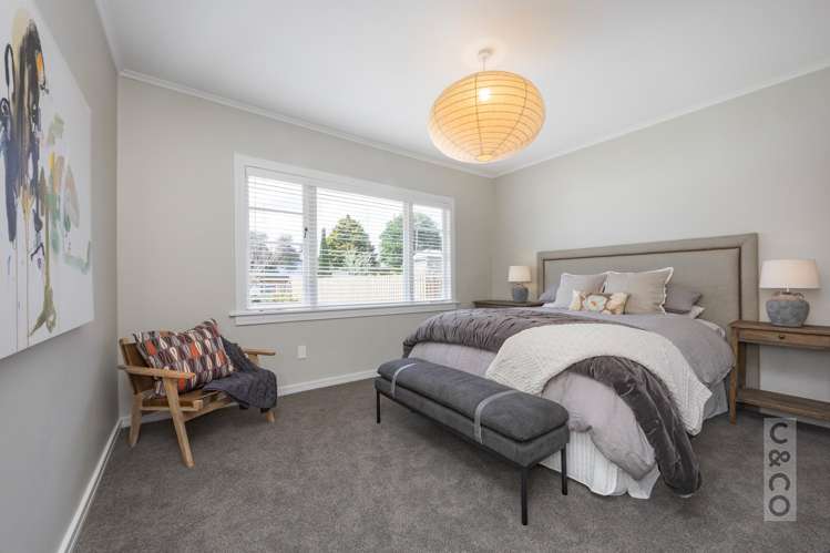 29 Cambridge Road Riverhead_21