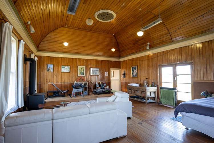 24 Wamphray Street Nightcaps_8