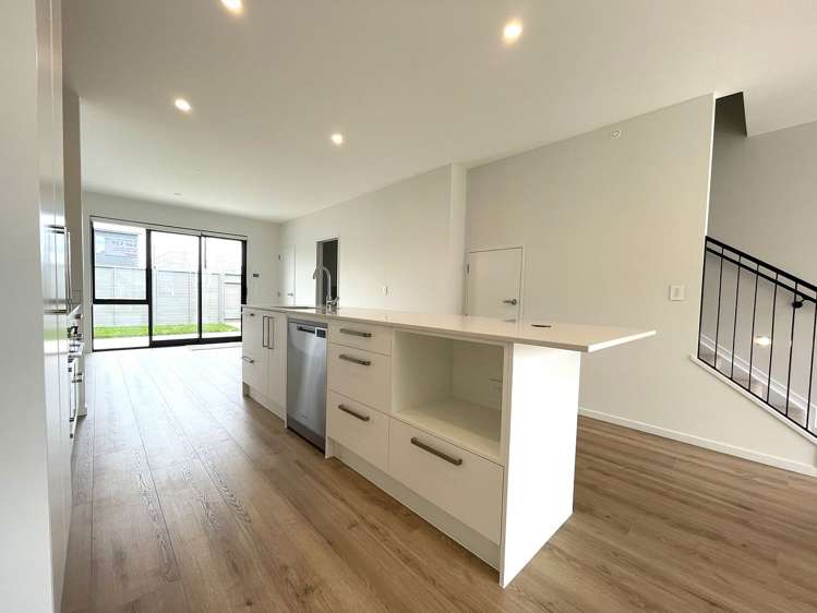 6 Viridian Avenue Rosehill_5