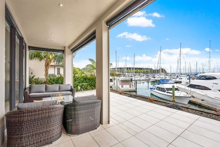 36 Rue Damarres Gulf Harbour_5