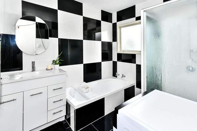 27 Dovey Place Massey_3