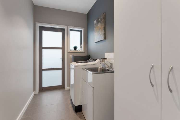 13 Mo Street Camborne_16