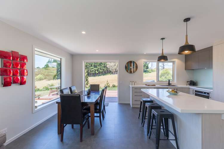 113 Redvale Road Redwood Valley_6