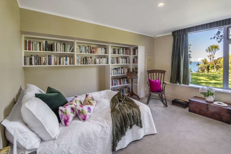 173 Beach Road Castor Bay_18