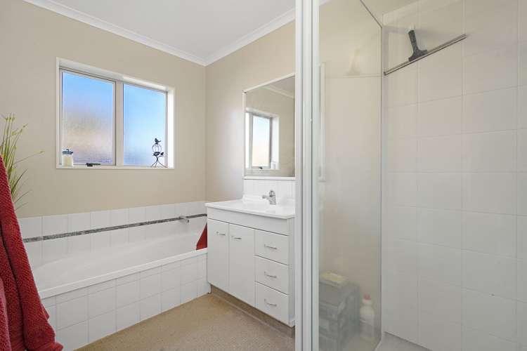 183 Old Farm Road Hamilton East_9