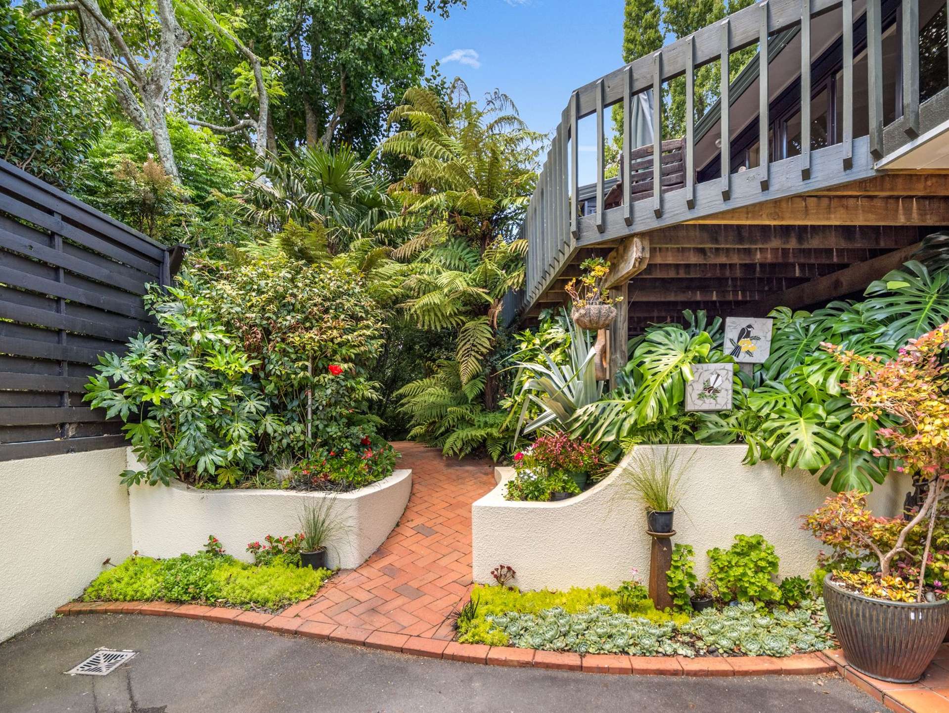 23b Horne Street Hamilton City Central_0