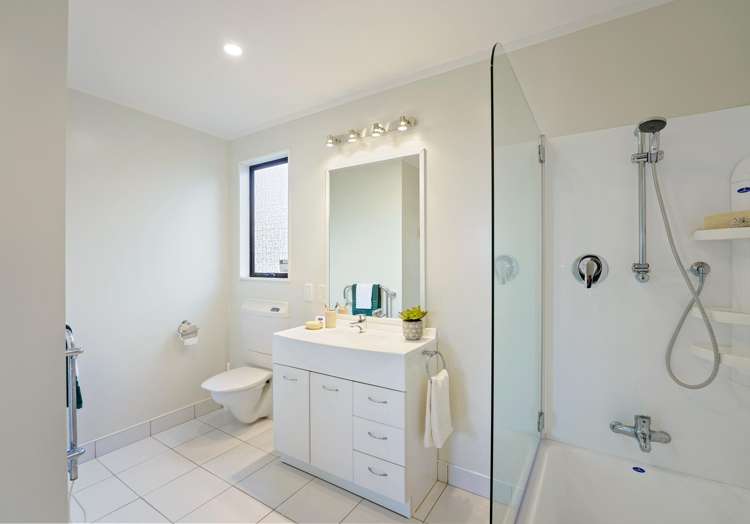 31 Oratia Street Waikanae Beach_17