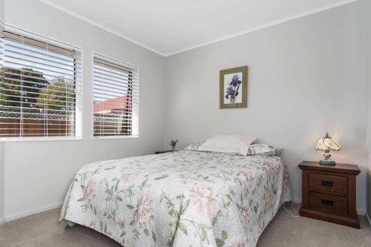 15a Laburnum Glen Mount Maunganui_7