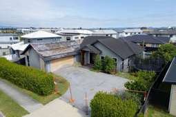 Blaze destroys first-time buyers’ dream home two weeks after they moved in