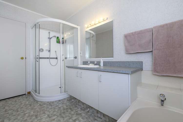 1392b Cameron Road Greerton_11