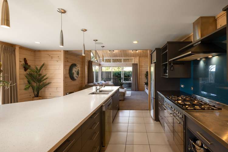 15 The Esplanade Huntington_14