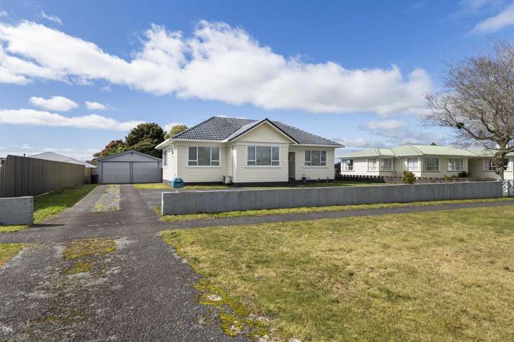 8 Orlando Street Stratford_21