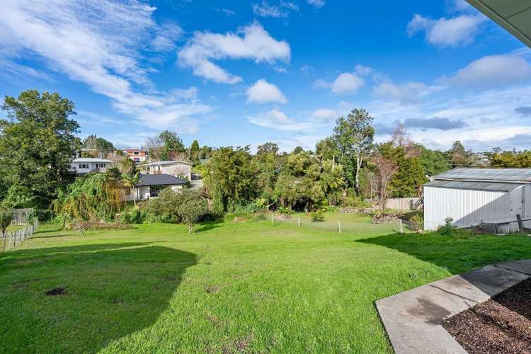 47 Clotworthy Crescent Onerahi_13