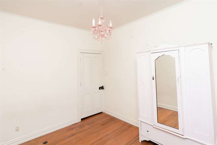 84 Albert Street Hamilton East_17