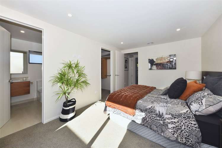 2/5 Jeffreys Road Fendalton_12