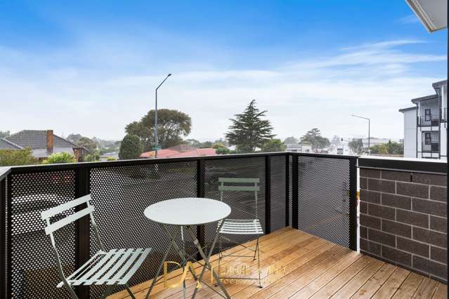 1/1 Fruitvale Road New Lynn_3