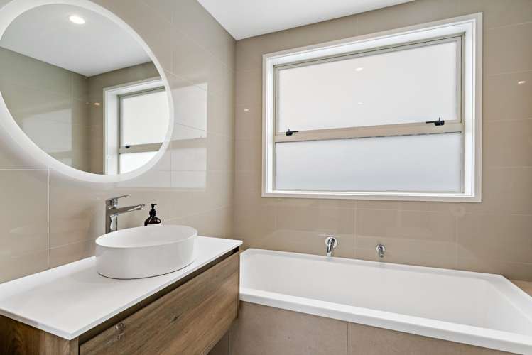 2 Tomairangi Crescent Pukekohe_4