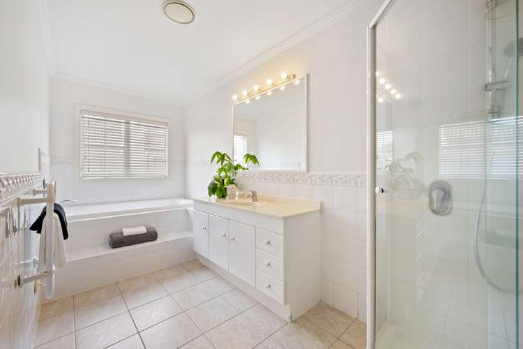 28 Manor Park Sunnyhills_22