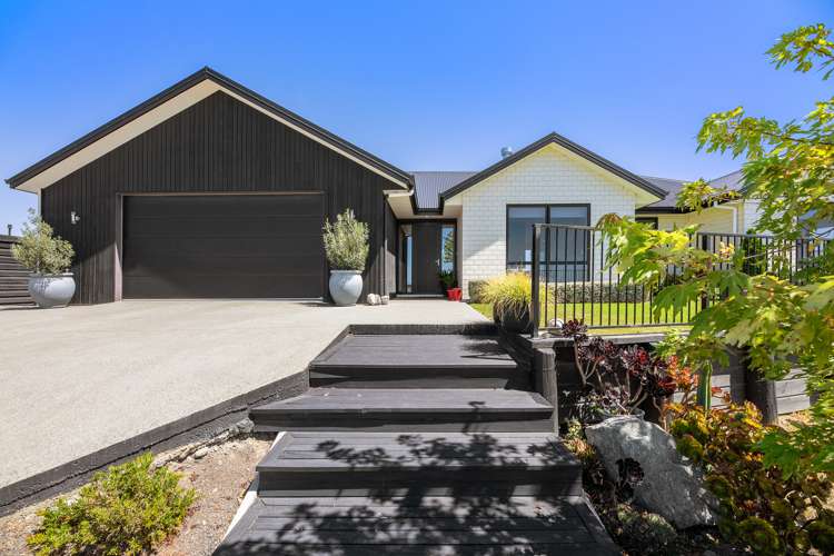 23 Golf View Close Fairhall_38