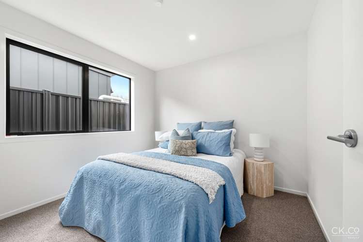 35b Pine Avenue Upper Hutt_13