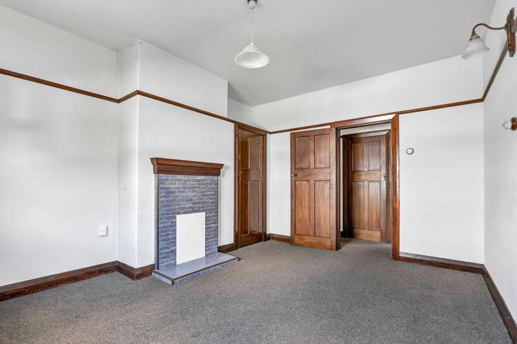 175 and175A High Street Eltham_15